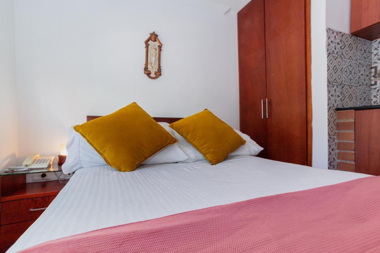 Apartasuites & Hotel Bogota Plaza 36 Buitenkant foto